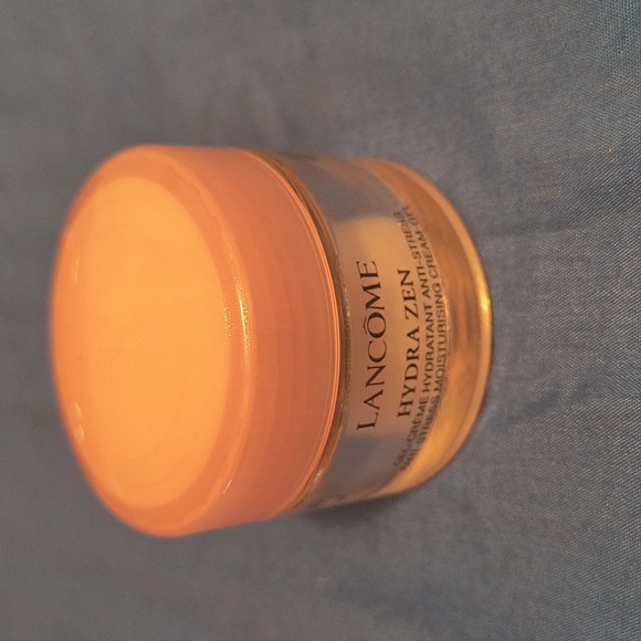 Lancome Makeup Set ALL NEW - Picture 4 of 9